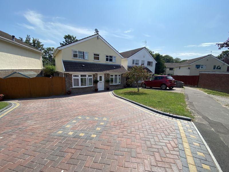 14 Cardigan Crescent, Llantwit Major... 4 bed detached house £365,000