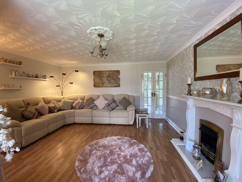 14 Cardigan Crescent, Llantwit Major... 4 bed detached house £365,000