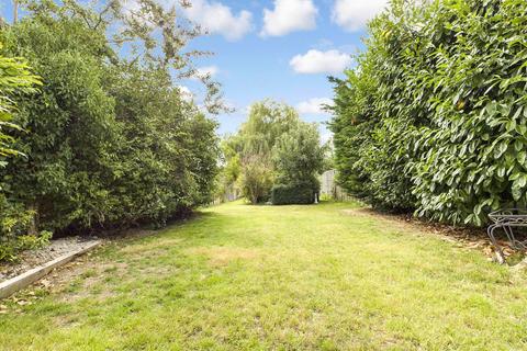 4 Broomhill, Beenham, Reading, RG7 5QB