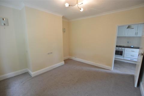 44a Manor Row, Low Moor, Bradford, BD12 0DA