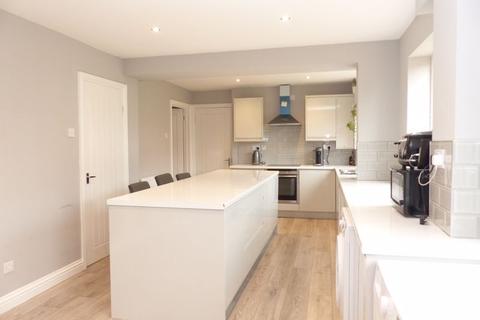 245 Springfield Road, Sutton Coldfield, B75 7JN