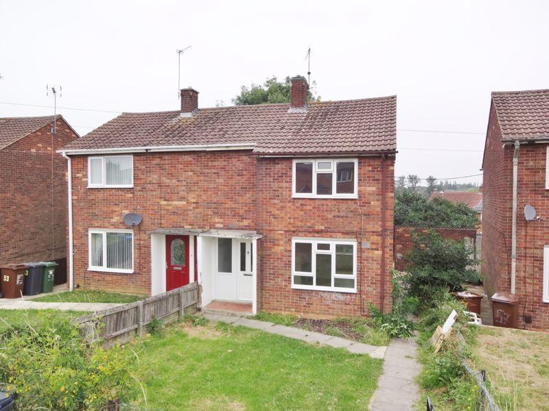 Counts Farm Road, Corby 2 bed semidetached house £145,000