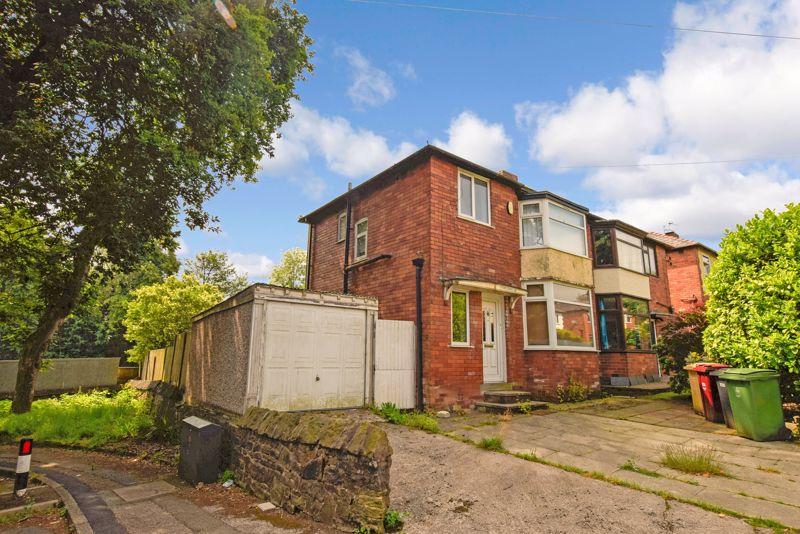 Thornydyke Avenue, Sharples, Bolton FOR SALE BY AUCTION 3 bed semi