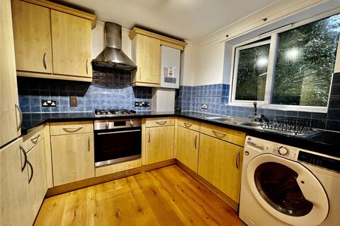 2 bedroom apartment to rent, Surrey Road, Poole, BH12