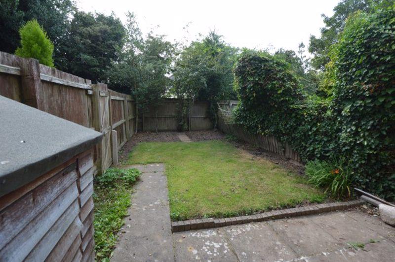 Keats Close, Earl Shilton 2 bed terraced house £150,000