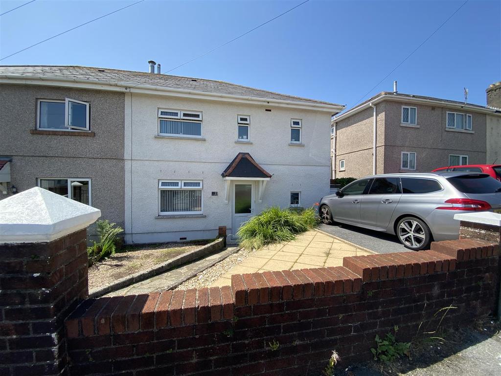 Heol Goffa, Llanelli 3 bed semidetached house £159,995