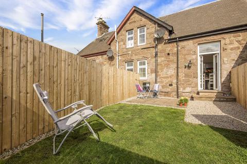 2 Victoria Place, Union Street, Coupar Angus, PH13 9AQ