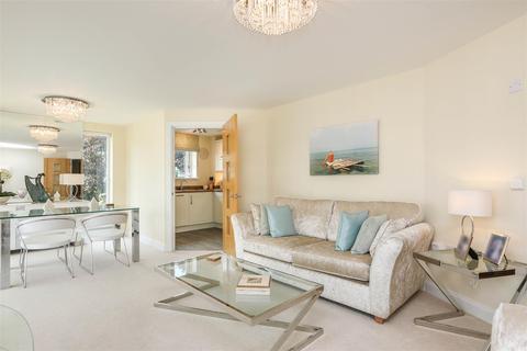 1 bedroom apartment for sale - Hammond Way, Tetbury Road, Cirencester, Gloucestershire, GL7 1ZJ