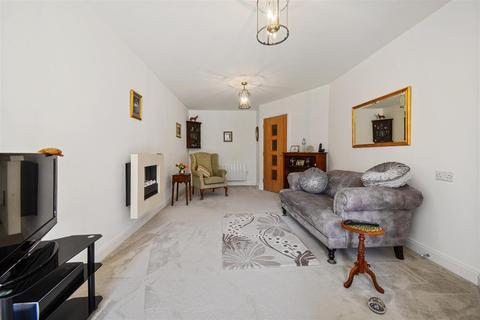 1 bedroom apartment for sale - Eastland Grange, 16 Valentine Road, Hunstanton