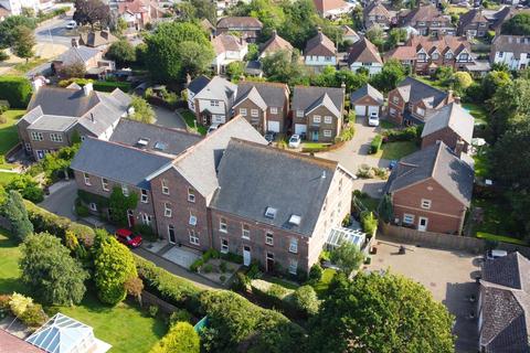5 Beatrice Walk, Bexhill-on-sea, TN39 4EW