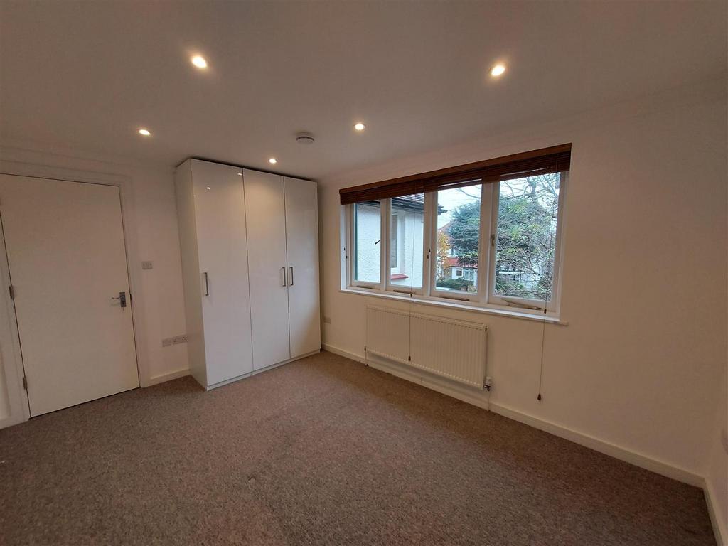 25-11-2020 - Bedroom 2.jpg