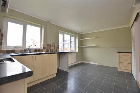 29 Bentinck Terrace, Warsop, Mansfield, NG20 0LF