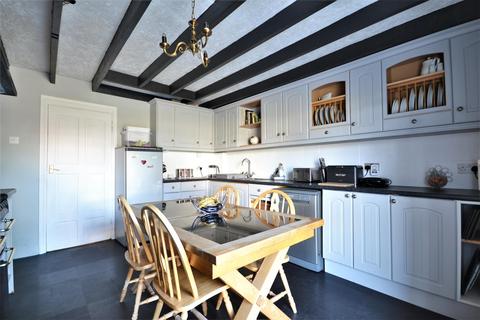 Henfwlch House Henfwlch Road, Carmarthen, SA33 6AA