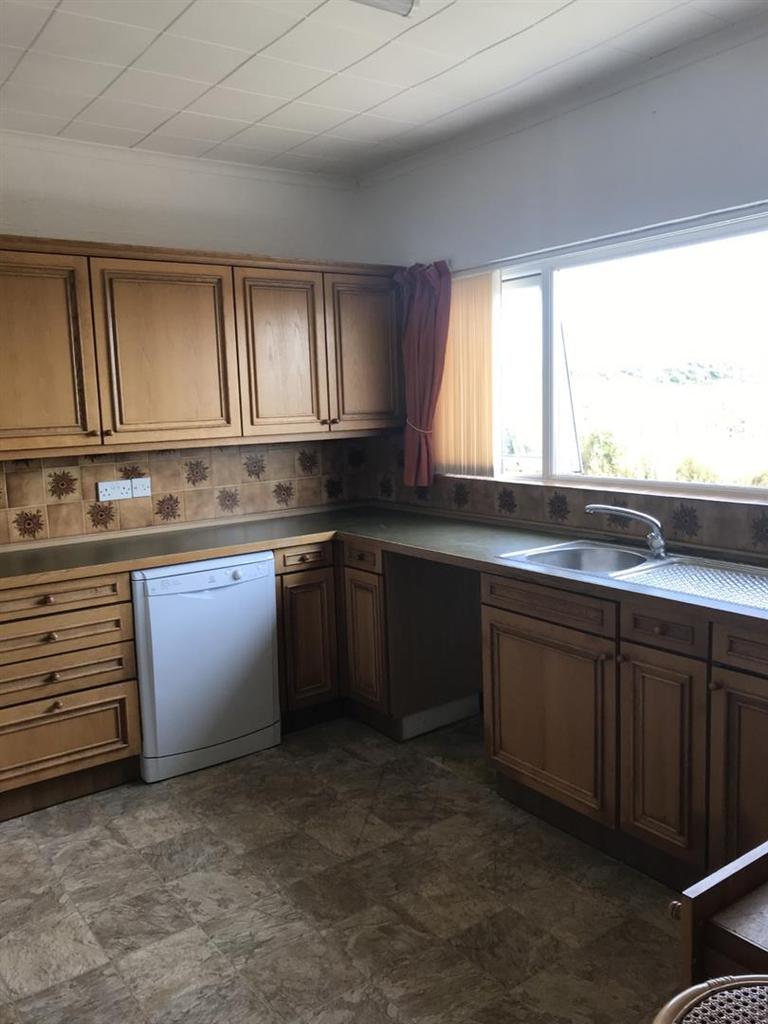 Bev Kitchen.jpg