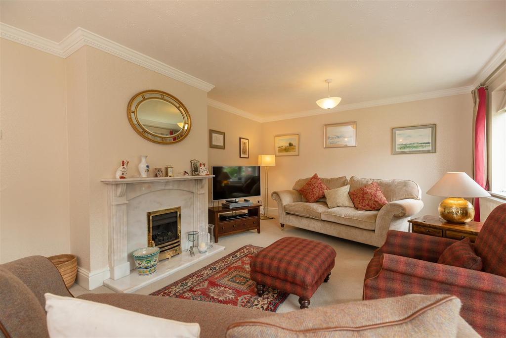 Dickens Wynd, Merryoaks, Durham 4 bed detached house £435,000