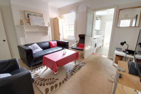 29 Amherst Road, Reading, RG6 1NU