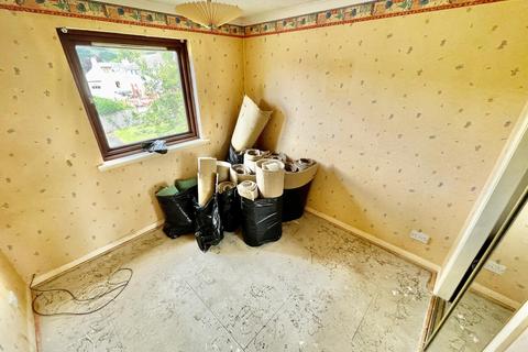 1/2, 1 Kildale Road, Lochwinnoch, PA12 4DF