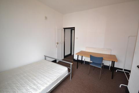 2 bedroom terraced house to rent - Highfield Road, Stoke CV2 4GT