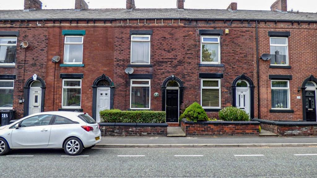 Shaw Road, Royton, Oldham, Greater Manchester, OL2 2 bed terraced house