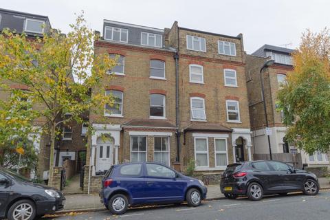 Flat 4, 16 Alexandra Grove, London, N4 2LF