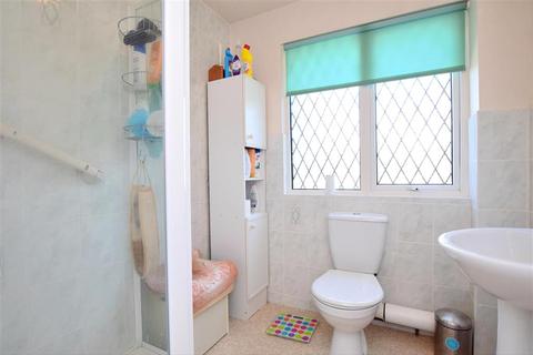 9 Johns Close, Peacehaven, BN10 7UQ