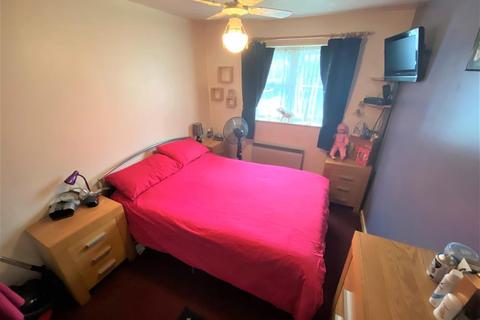 109 Abbotswood Way, Hayes, UB3 3PG