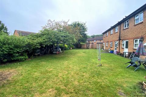 109 Abbotswood Way, Hayes, UB3 3PG
