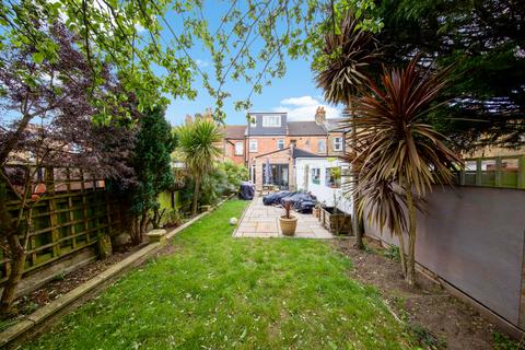 undefined, Greenford Avenue, Hanwell, W7