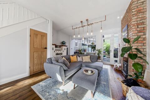 undefined, Greenford Avenue, Hanwell, W7