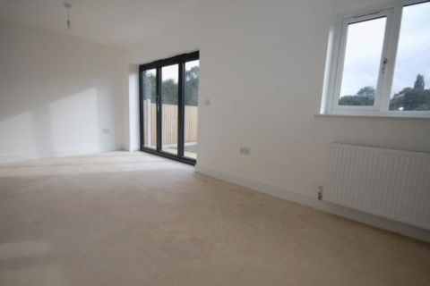 116c Clark Road, Wolverhampton, WV3 9PD