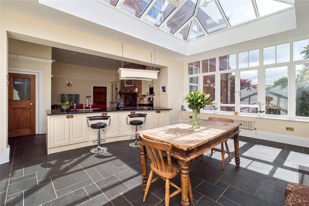 Breakfast Kitchen