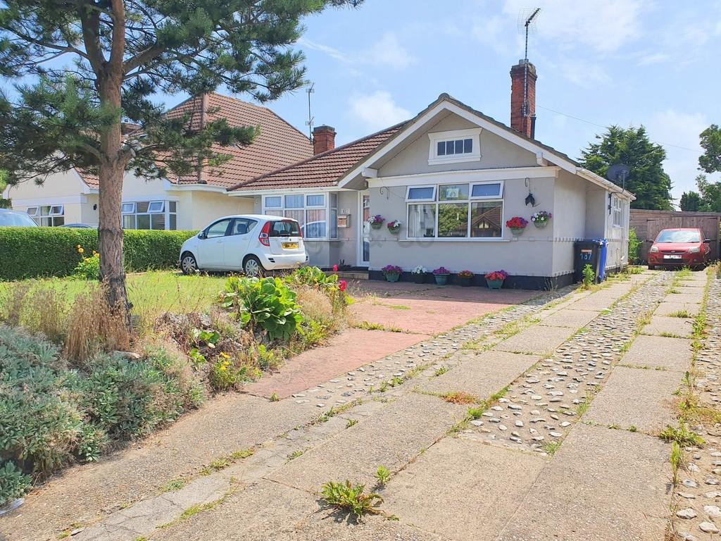 Normanston Drive, Oulton Broad... 2 bed detached bungalow £310,000