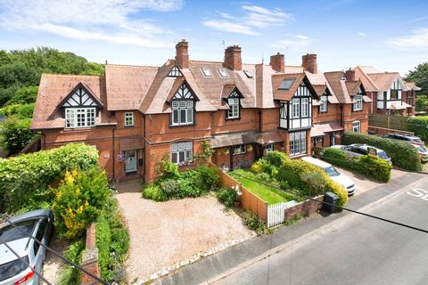 9 Woodbury Road, Clyst St George, Exeter, EX3 0RF