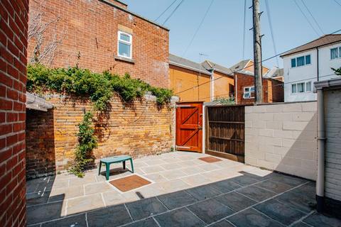 1 Windsor Road, Boscombe, Bournemouth, BH5 1DT