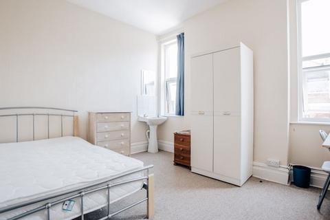 1 Windsor Road, Boscombe, Bournemouth, BH5 1DT