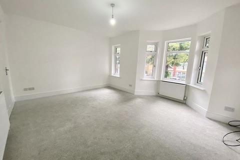 106 Limbury Road, Luton, LU3 2PL