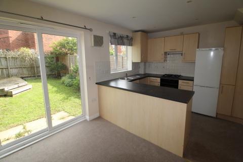 3 bedroom semi-detached house to rent, Hill View, Stratford Upon Avon