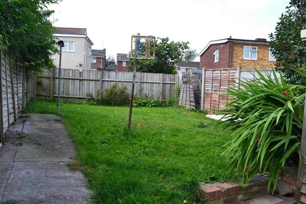 Kenwater Close, Leominster 3 bed terraced house £160,000