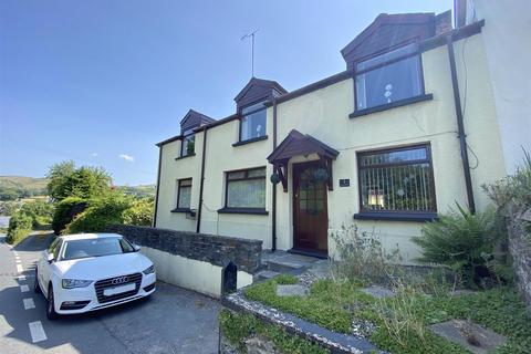 1 Penrhiw, Talybont, SY24 5EB