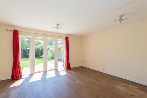 79 Parkview Way, Epsom, KT19 8FA
