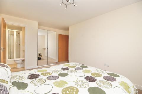 70 Compair Crescent, Ipswich, IP2 0EH