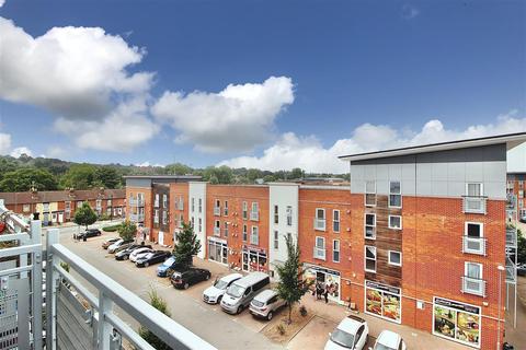 70 Compair Crescent, Ipswich, IP2 0EH