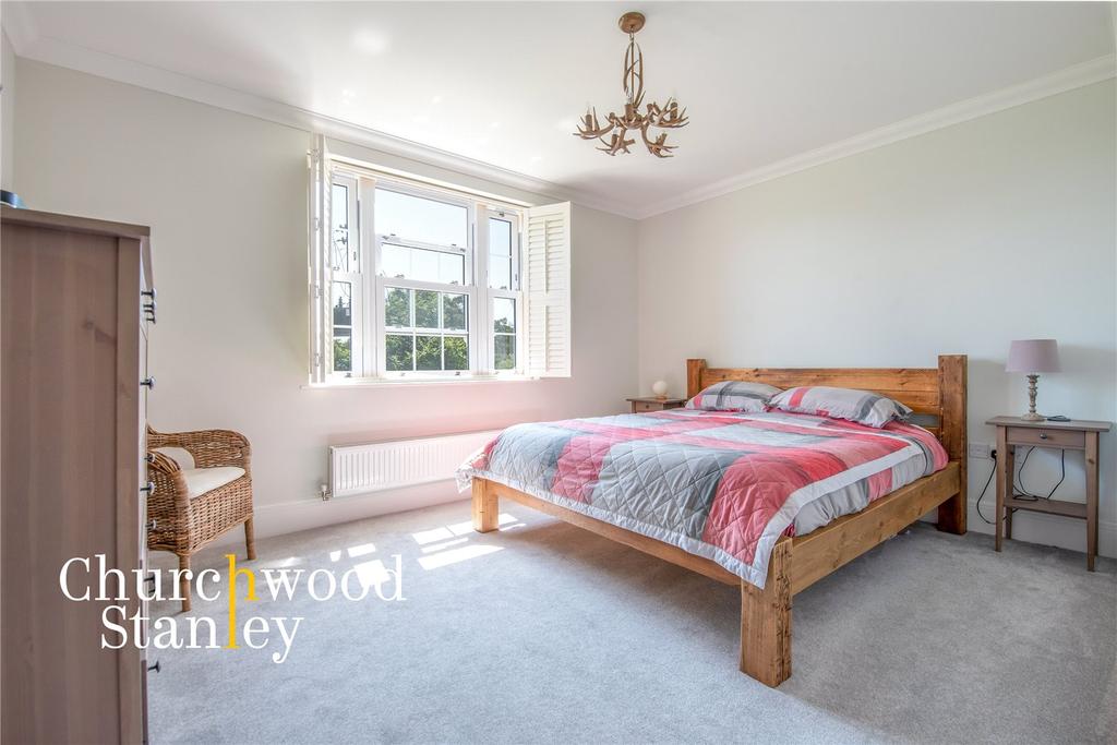 Principal Bedroom