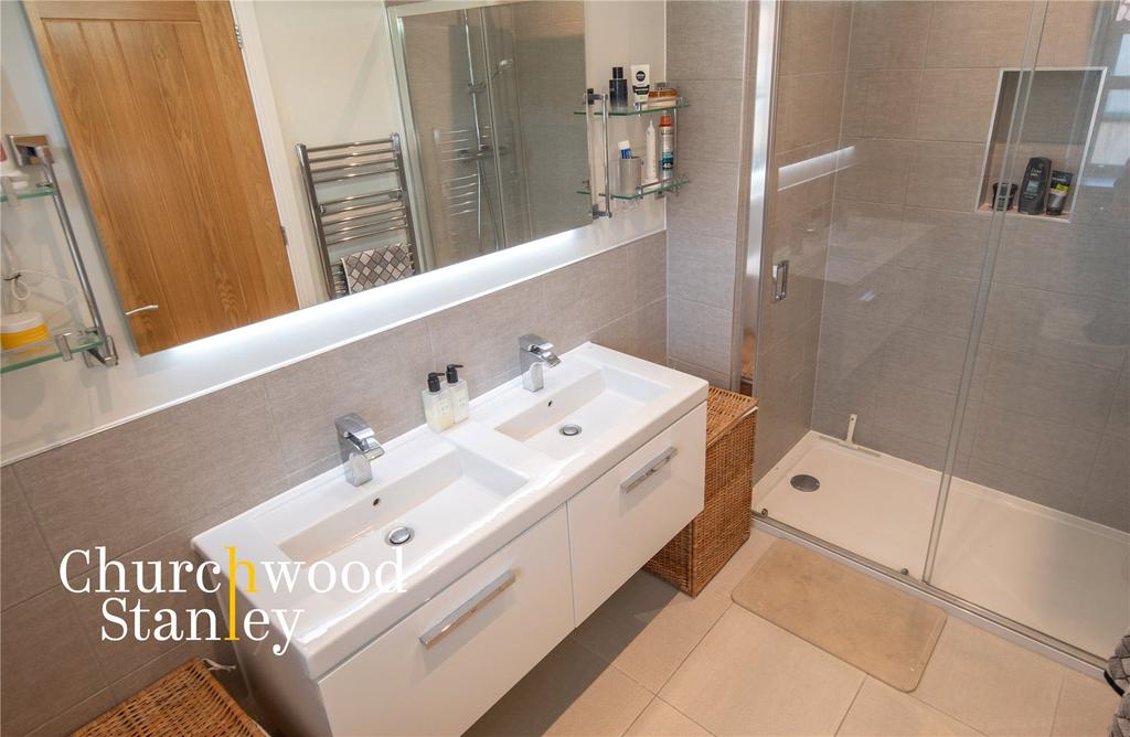 Ensuite