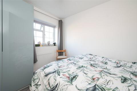 69 Watling View, St Albans, AL1 2NT