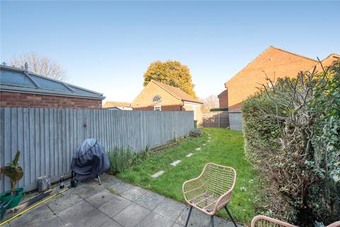 69 Watling View, St Albans, AL1 2NT