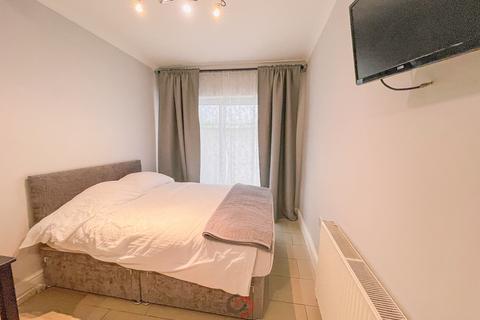 undefined, Linden Gardens, Notting Hill Gate, London, London  W2