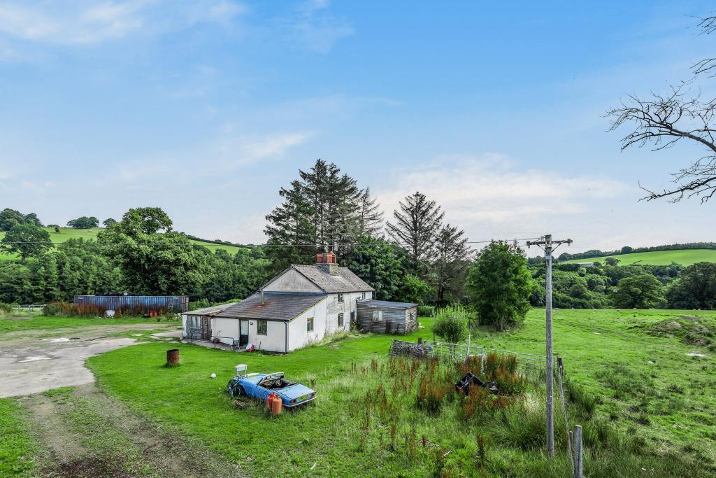 Kinnerton, Powys, Seven miles from... 4 bed detached house £300,000
