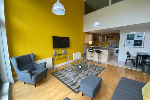 3 bedroom flat to rent, Carnoustie Street, Tradeston, Glasgow, G5