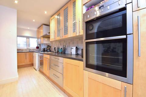 24 Dixon Road, London, SE25 6TZ